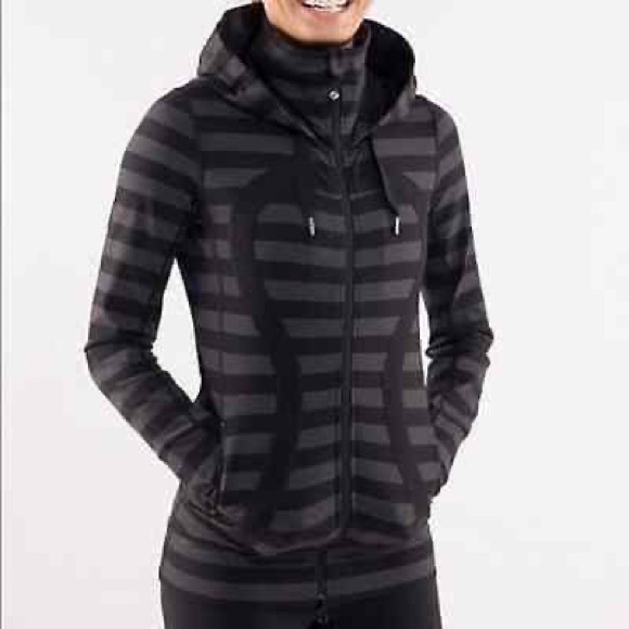 lululemon athletica Jackets & Blazers - Lululemon stride jacket sz 8 EUC